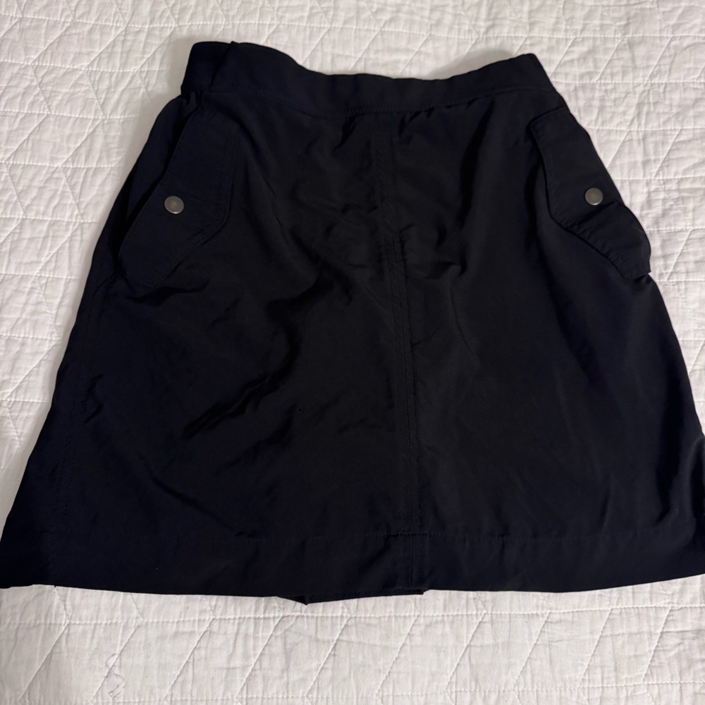 Athleta Vienna Black Cargo Skirt Skort Snap‎ Button Golf Athletic Womens size 8